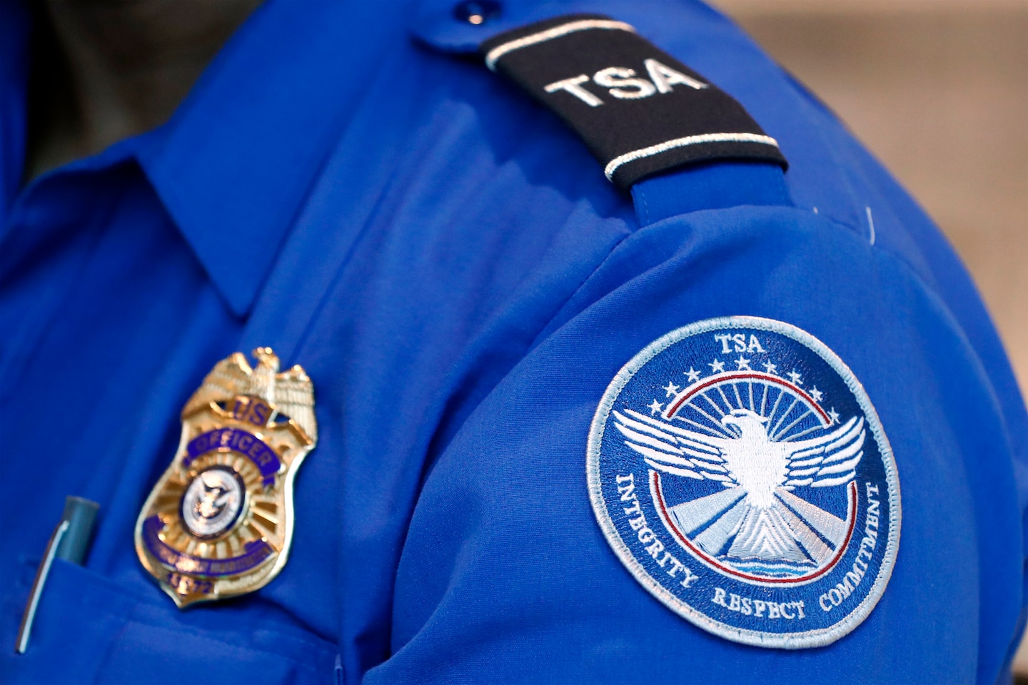 Woman charged for attacking TSA officers at Phoenix airport.