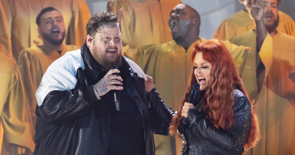 Wynonna Judd's Response to Concerns Over 'Bizarre' CMA Awards Performance