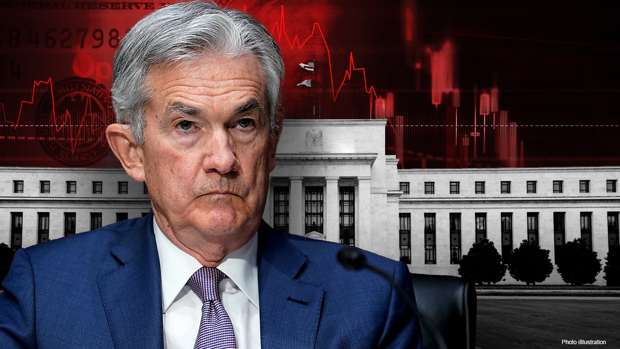 Mohamed El-Erian Urges Fed to Cut Rates Amid Rapid Economic Slowdown