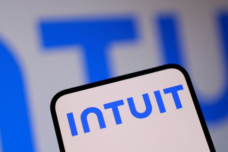 Featured image for Intuit Reports Mixed Results Amid AI Growth Focus and Slower Revenue Outlook