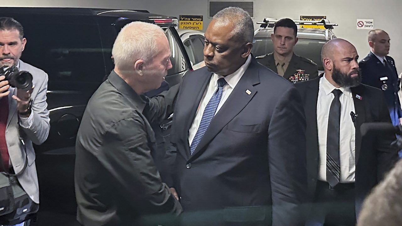 "Pentagon Orders Troops to Prepare for Potential Middle East Deployment in Support of Israel"