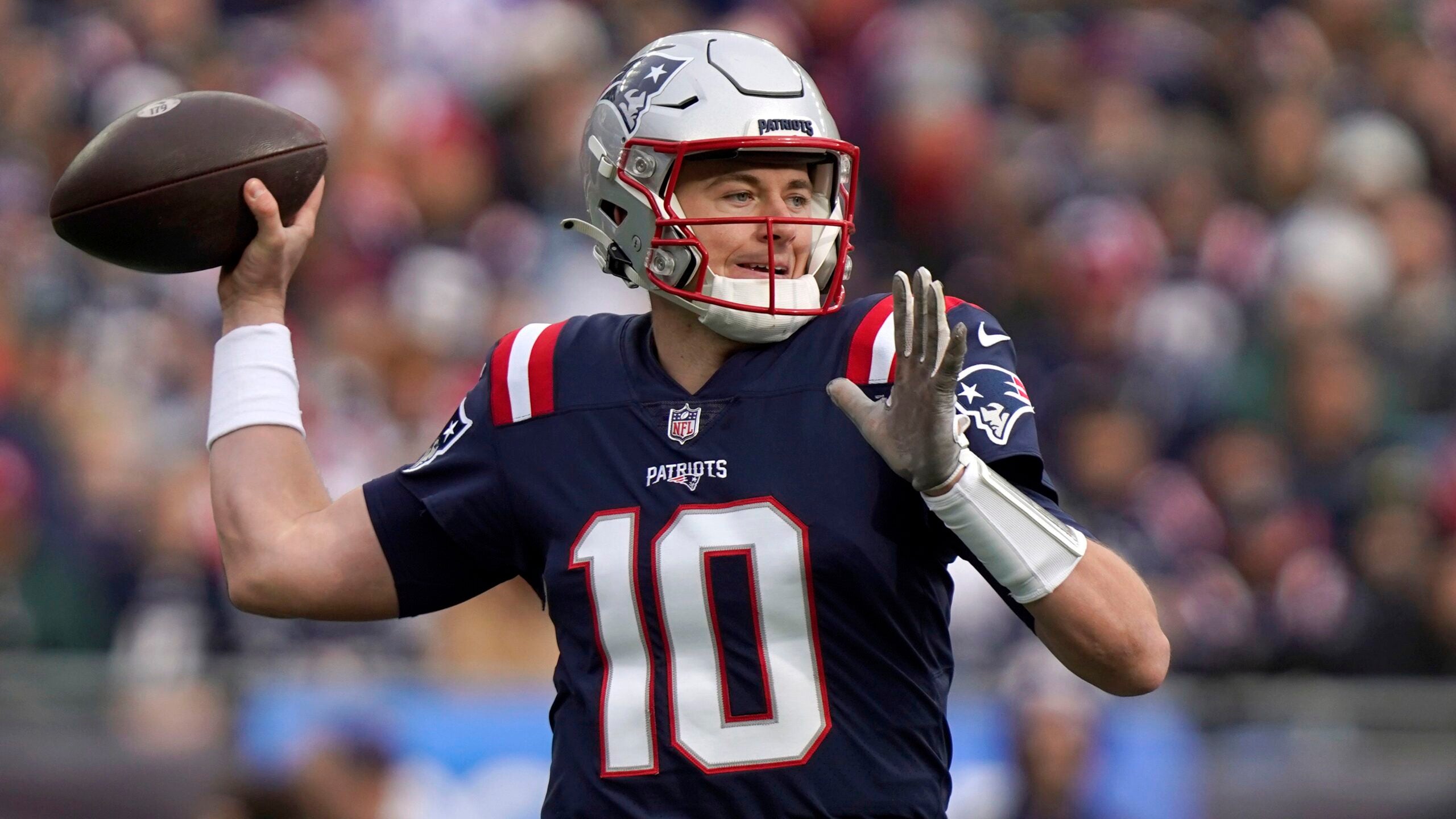 Featured image for Mac Jones Joins Taylor Swift Fans for Epic Night at Gillette Stadium