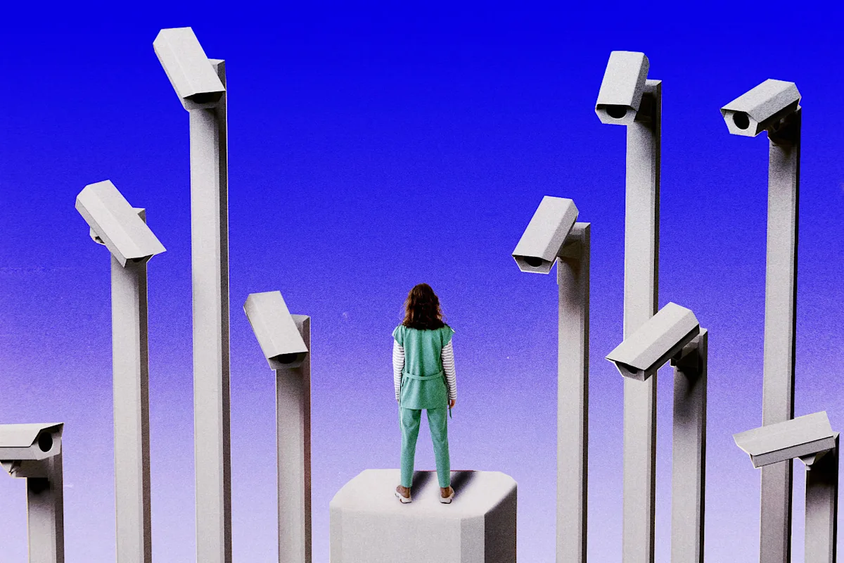 Featured image for Driver Tracked 526 Times in Four Months, Lawsuit Alleges