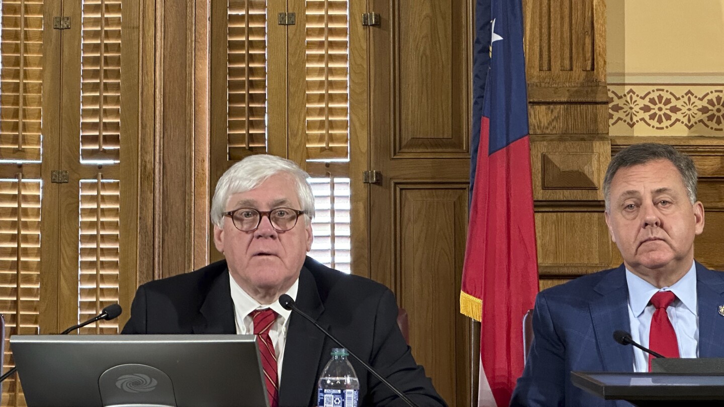 "Allegations of Deception: Trump Co-Defendant Challenges Georgia Prosecutors' Integrity in Fani Willis Inquiry"