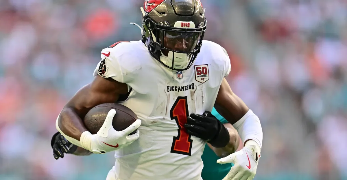 Ebukam to Falcons Tops a Busy NFL Free-Agency Tracker