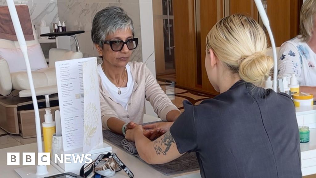 Featured image for Spa Denies Massage to Woman Due to Cancer Diagnosis