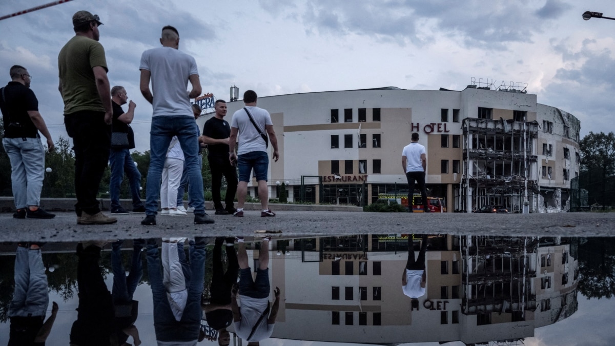 "Russian Missile Strikes UN-Used Hotel in Zaporizhzhia Amidst Russia-Ukraine Conflict"