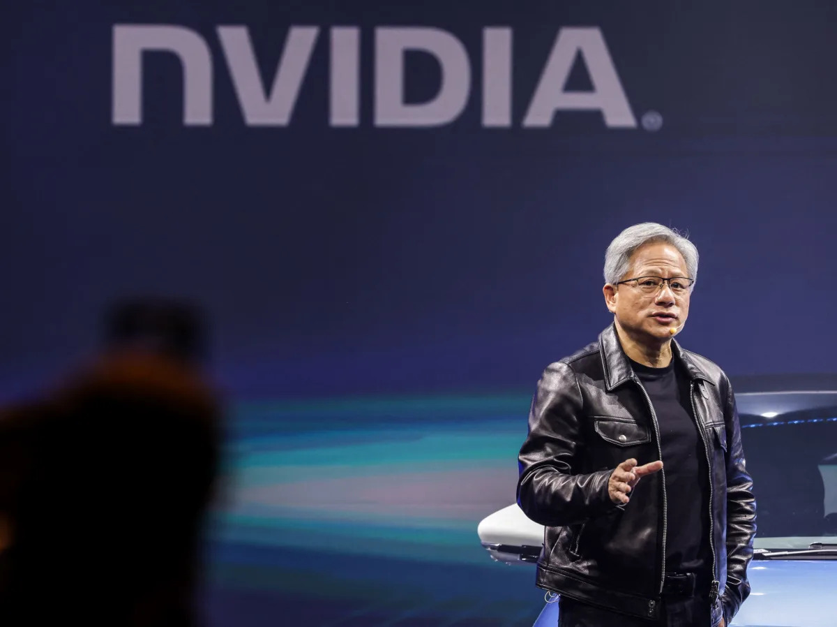 "Nvidia's AI Potential: Analysts Predict 23% Spike and $330 Billion Revenue by 2027"
