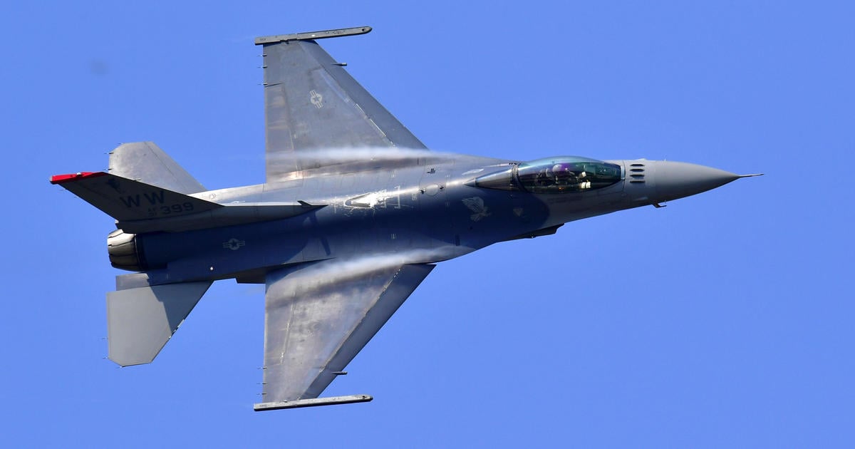 Featured image for US F-16 Fighter Jet Crashes off South Korea; Pilot Safely Rescued