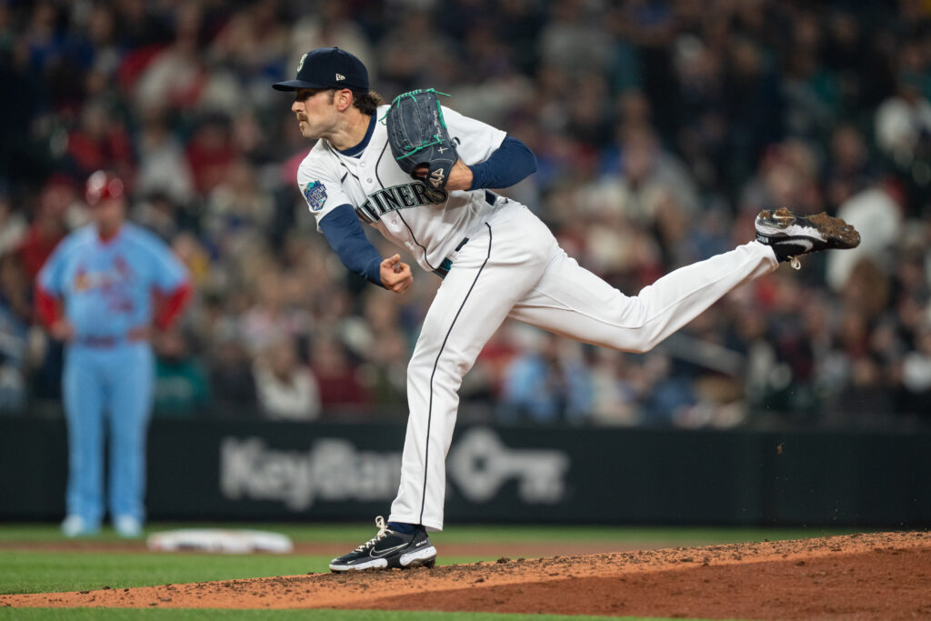 Featured image for Double Blow for Mariners as Penn Murfee and Marco Gonzales Face Season-Ending Injuries