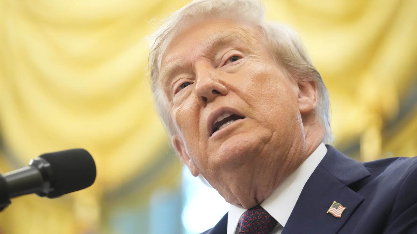 Featured image for Appeals Court Blocks Trump’s Use of Alien Enemies Act for Venezuelan Deportations