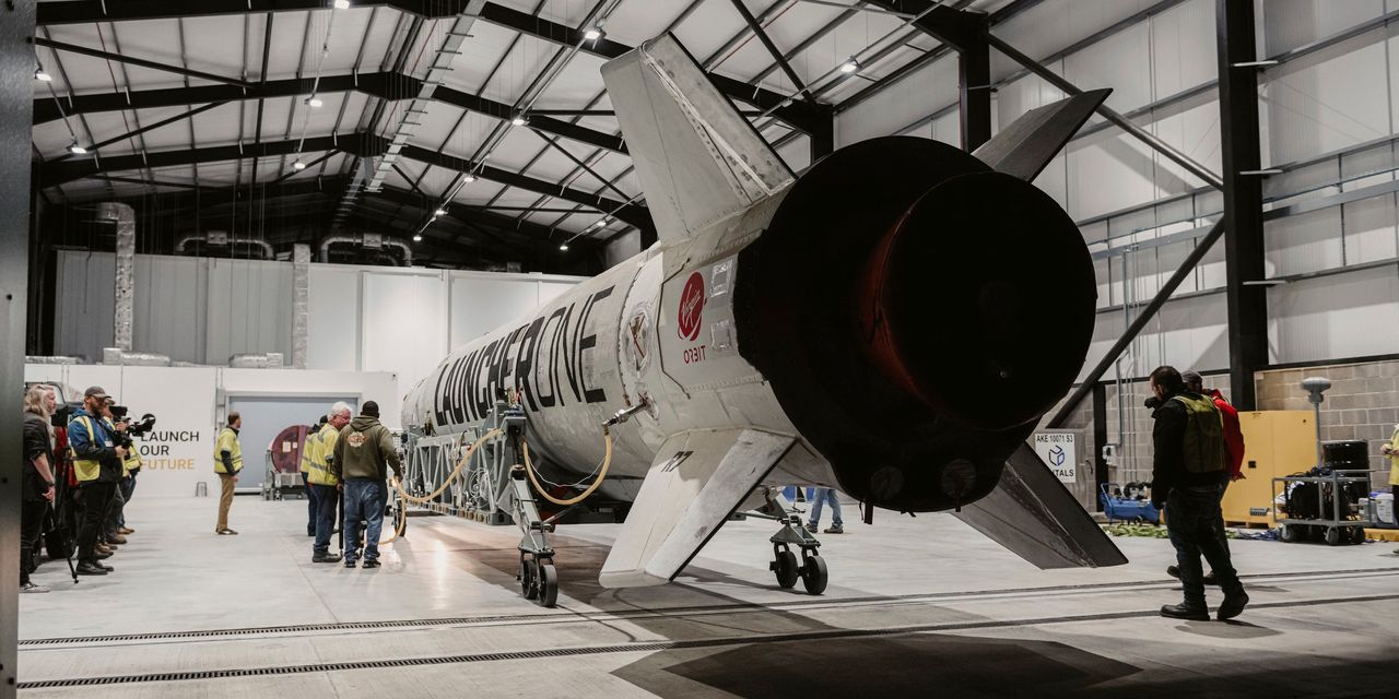 Virgin Orbit Halts Operations Amid Financial Struggles
