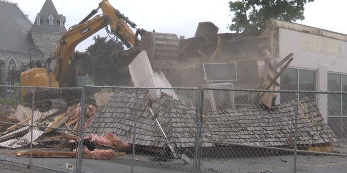 Historic structure demolished for Taco Bell expansion
