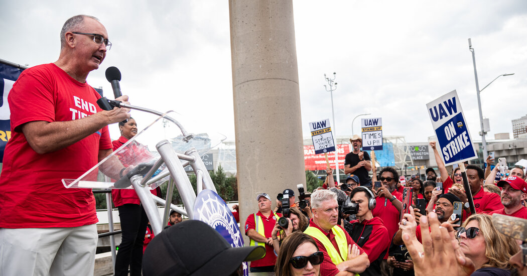 Featured image for UAW President's Tough Stance: Fighting for Fair Wages and Negotiation Success