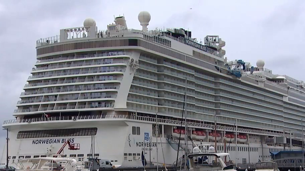 Featured image for Seattle's Cruise Season Sets Sail with Record-Breaking Expectations