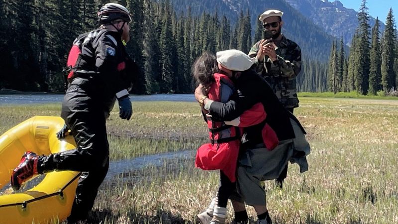 10-year-old girl survives 24 hours alone in rugged wilderness