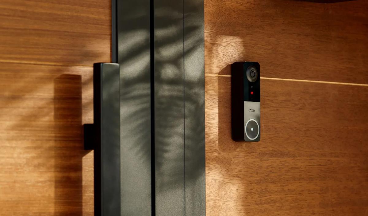 Featured image for Philips Hue Unveils Major Product Refresh with New Lights and Bridge Pro