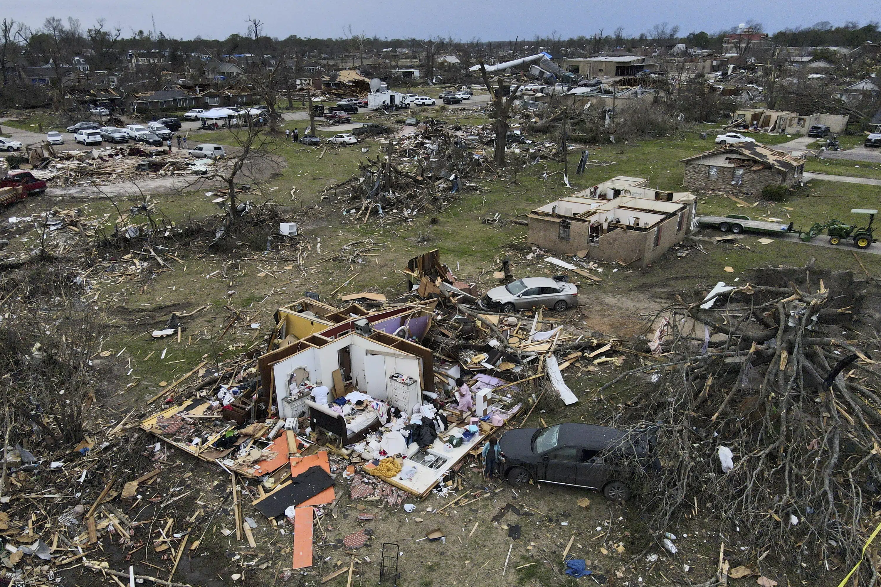 Central and Southern US Brace for Severe Tornado Outbreak