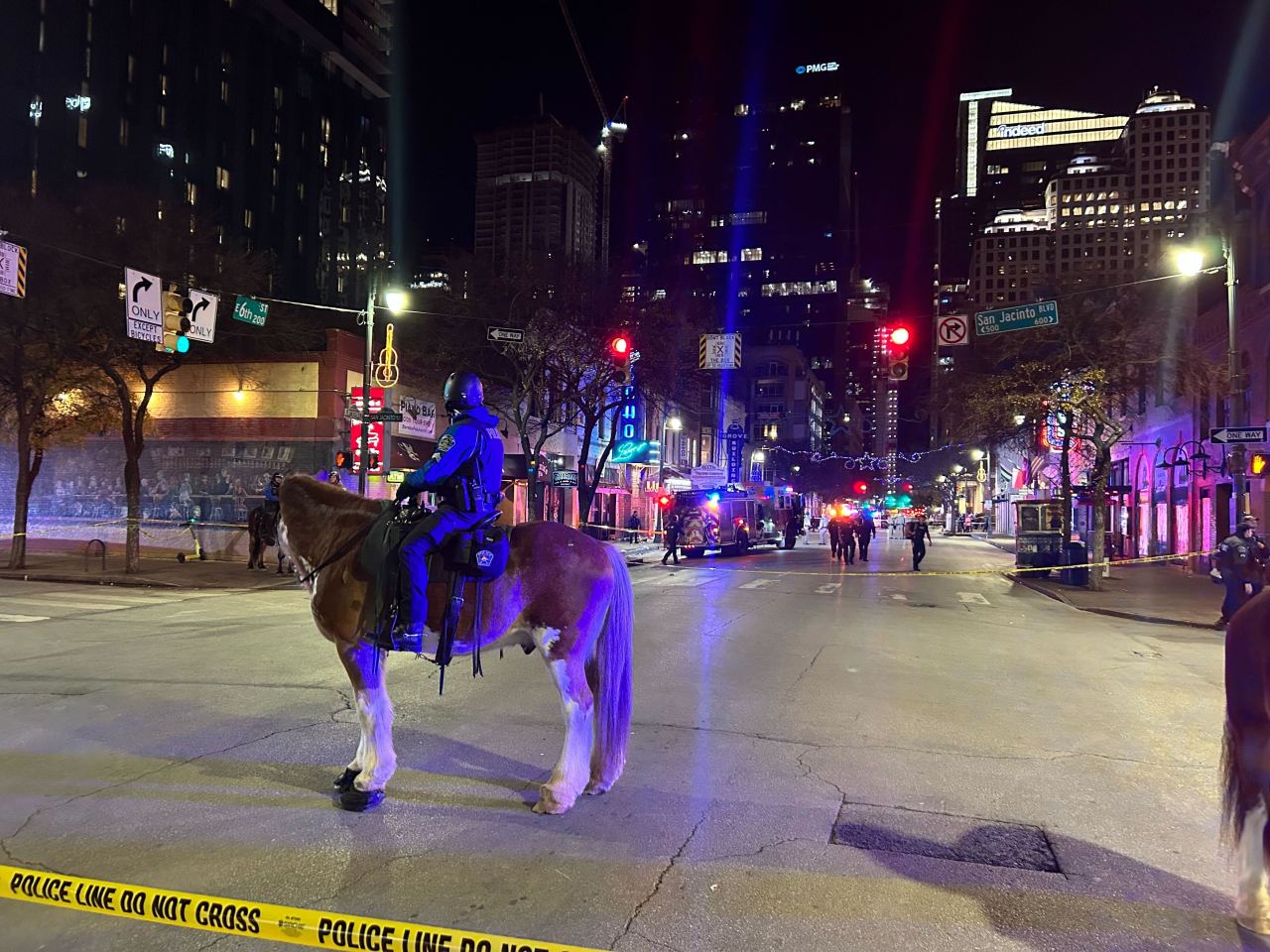 Featured image for Multiple Injuries and Fatalities in APD Officer-Involved Shooting on 6th Street