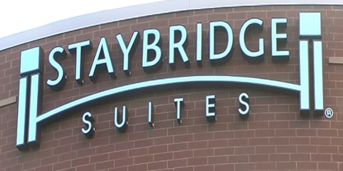 "Maumee Hotel Crisis: Entire Staff Walkout Leaves Guests Stranded"