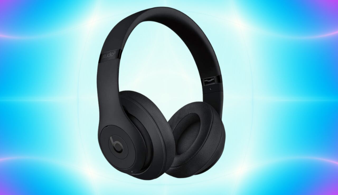 Featured image for "Score Big Savings on Headphones: Amazon and Apple Offer Early Prime Day Deals"