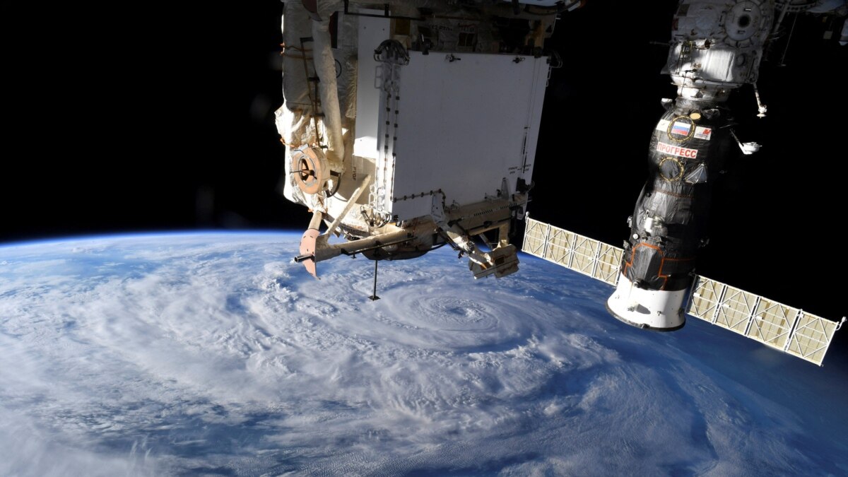 Long space flights impact brain function: study.