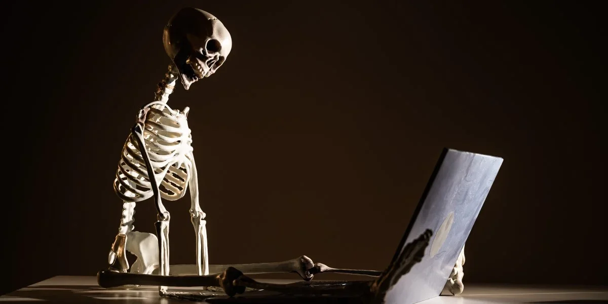 Featured image for Debate Over Digital Afterlife and Rights of the Deceased