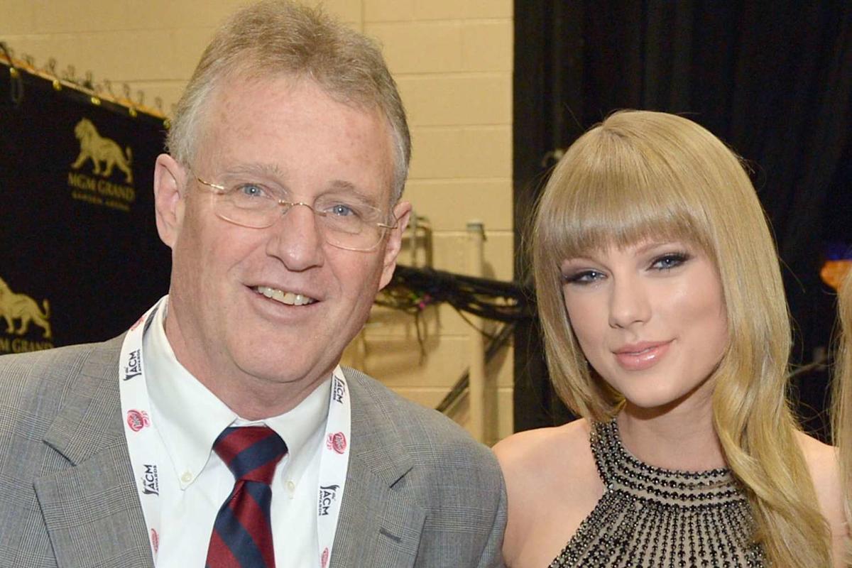 Featured image for Taylor Swift's Dad Scott Recovers from Heart Surgery