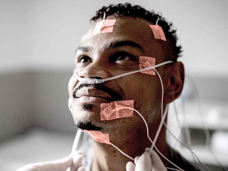 Sleep Apnea Linked to Cognitive Decline in Alzheimer's and Middle-Aged Individuals