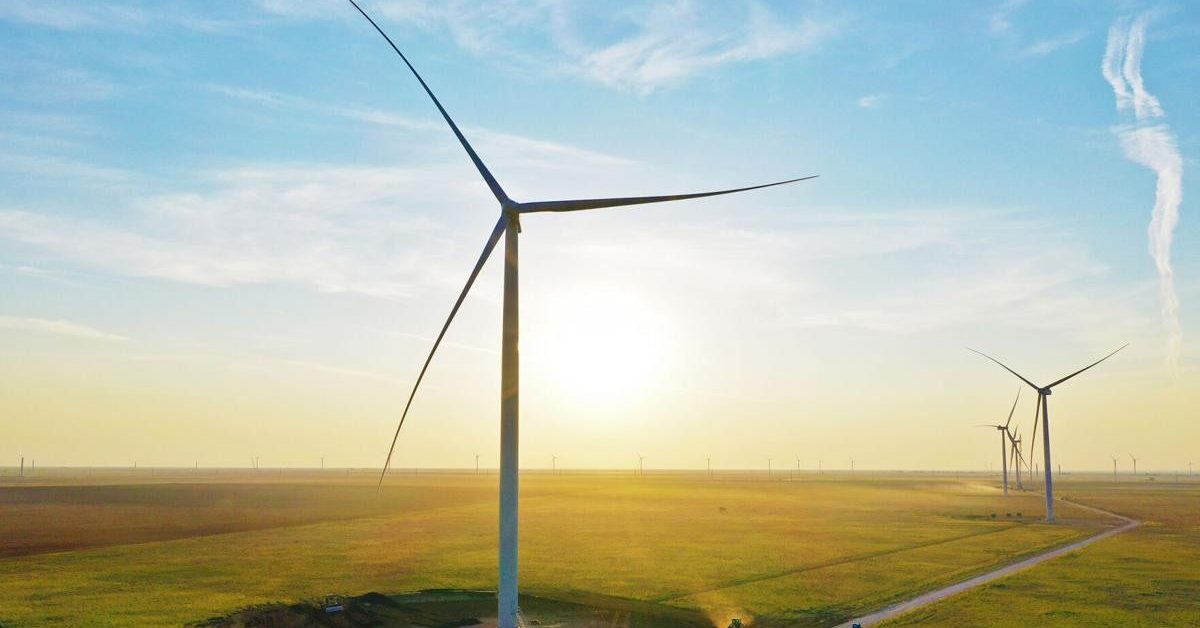 Renewable Energy Surpasses Coal in US Electricity Generation