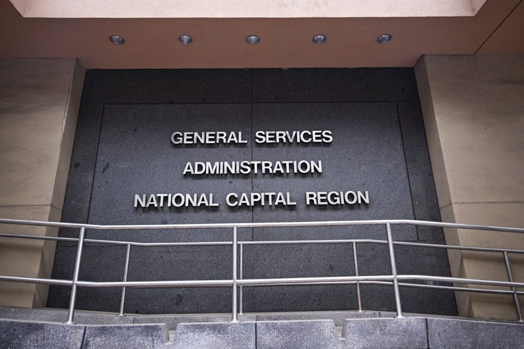 Featured image for Trump administration rehires federal employees after layoffs by DOGE and Elon Musk