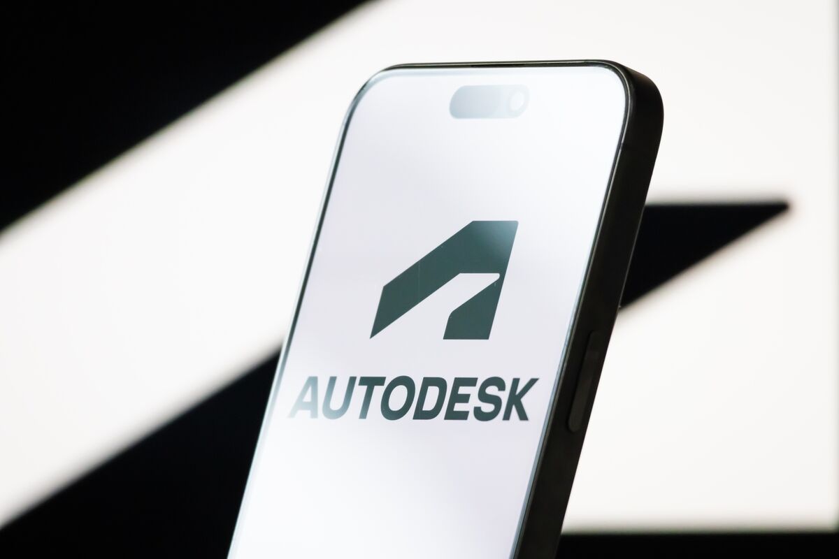 Featured image for Autodesk Explores Acquisition of Engineering Software Rival PTC