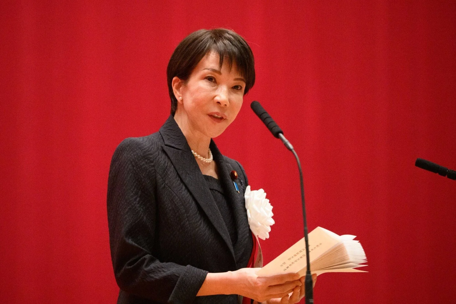 Trump presses Japan to deploy warships to Hormuz as Takaichi faces Washington talks