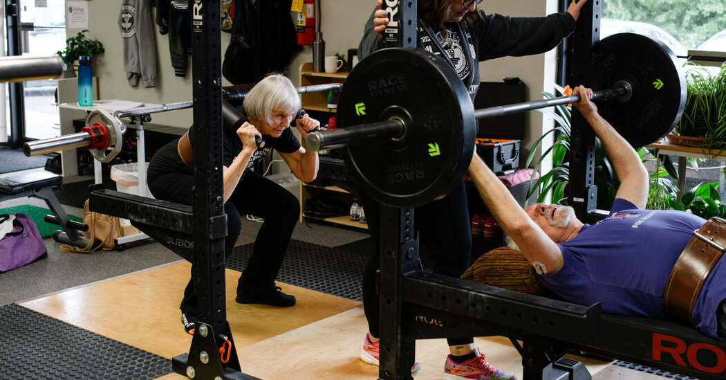 Featured image for Weight Training and Exercise Boost Cognitive Health in Aging