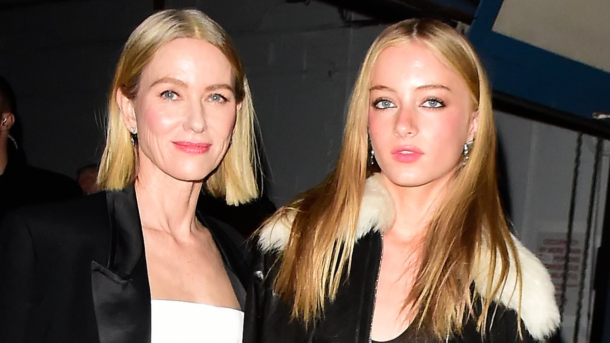 Featured image for "Naomi Watts and Youngest Child Kai Make a Stylish Appearance at New York Fashion Week"