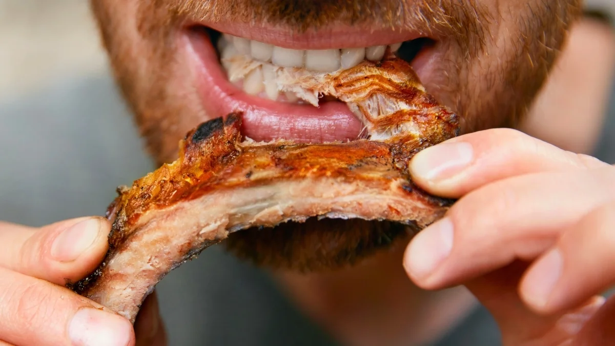 In Very Old Age, Meat Eaters May Be More Likely to Reach 100 — With a Catch