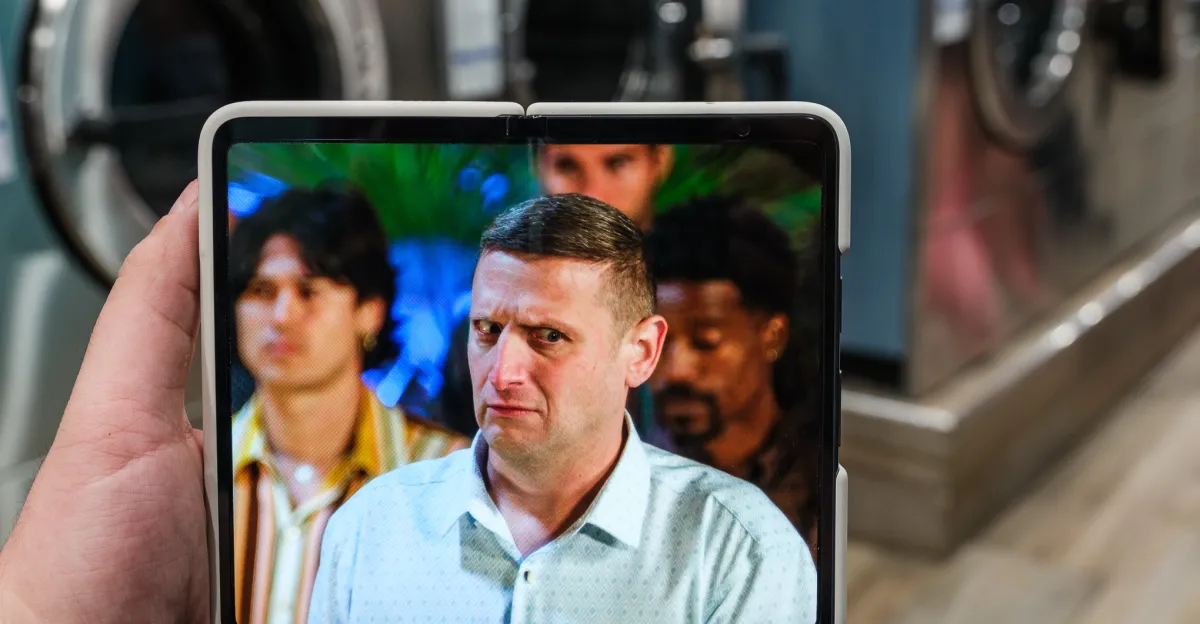 Featured image for Pixel Fold Discount Ends with Over $1,000 Off on Prime Day's Last Day