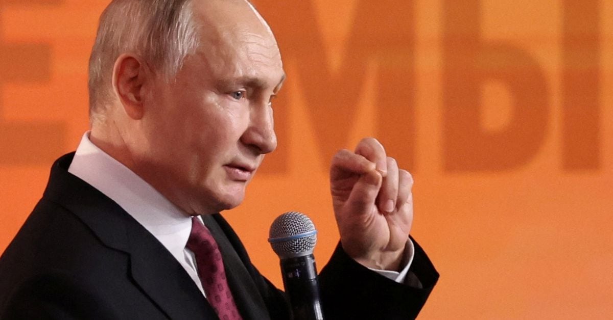 "Putin's Diplomatic Tour: UAE and Saudi Arabia Await Russian President's Visit"