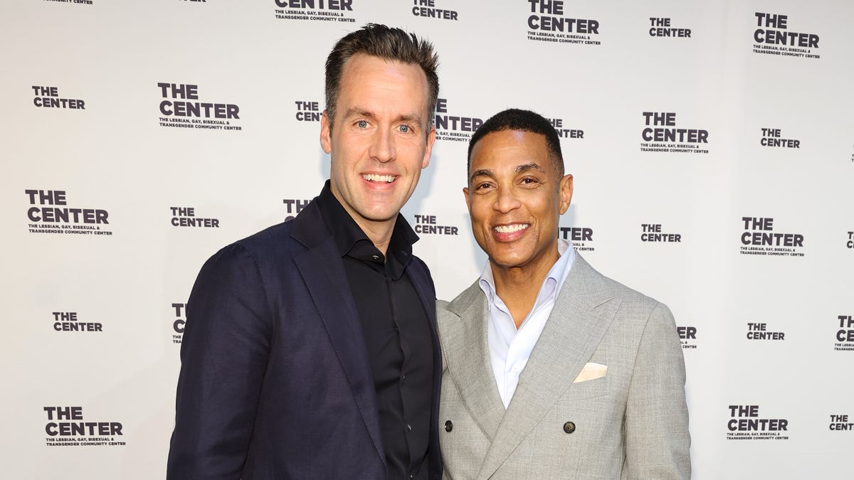 Featured image for Don Lemon and Tim Malone Tie the Knot in NYC