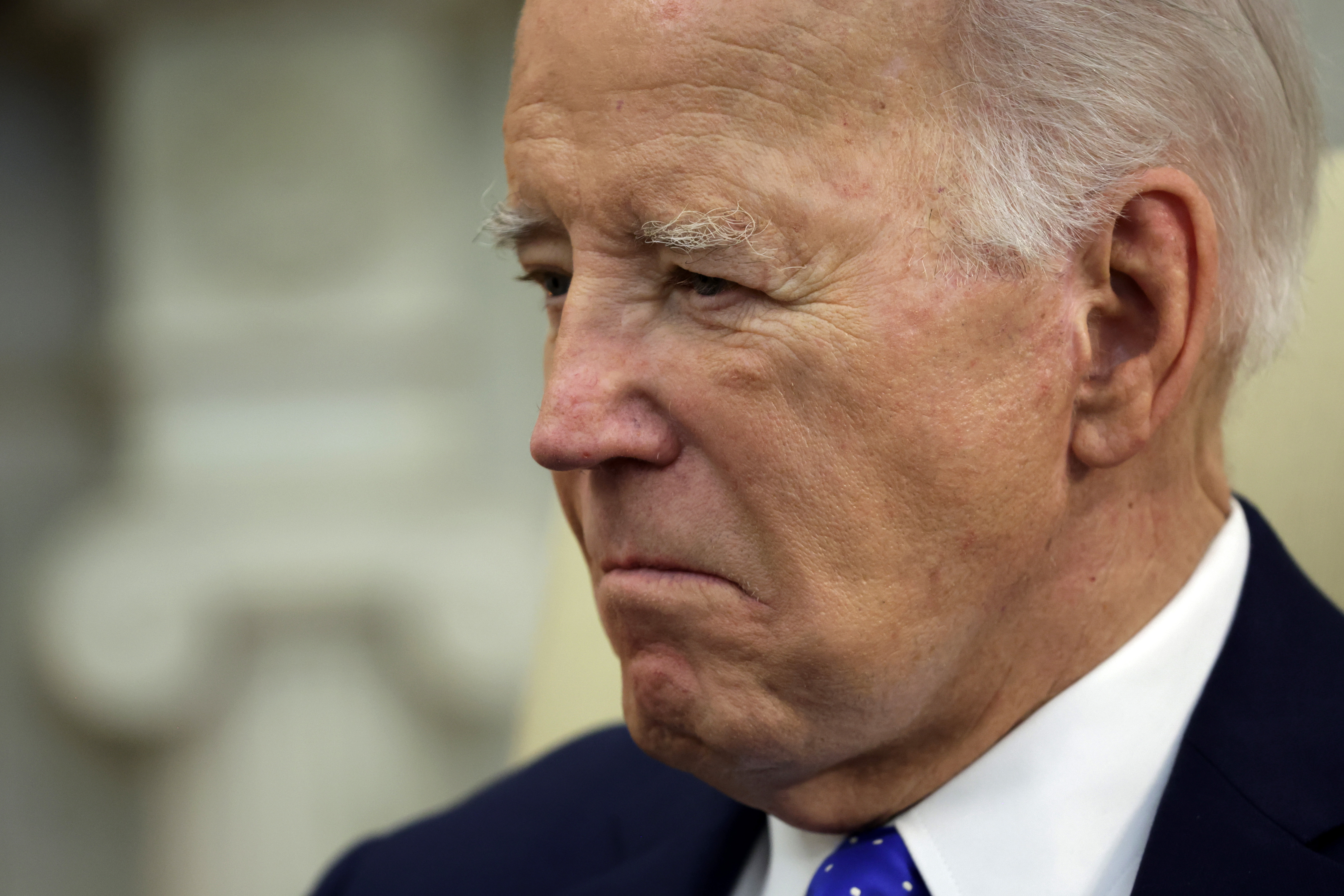 "The Democratic Dilemma: Addressing Concerns About Biden's Fitness for Office"