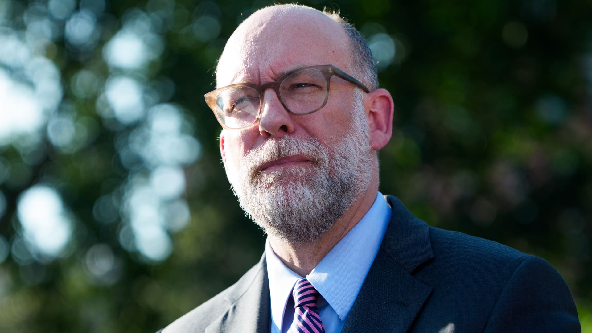 Featured image for Federal layoffs commence amid government shutdown and political tensions