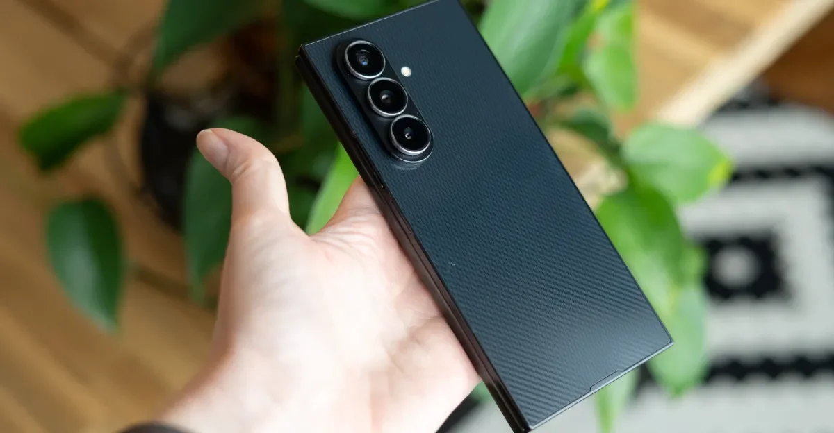 Gray-market Galaxy Z TriFold on eBay proves risky and elusive