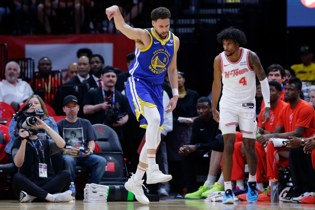 "Warriors Crush Rockets' Playoff Hopes in Key Win"