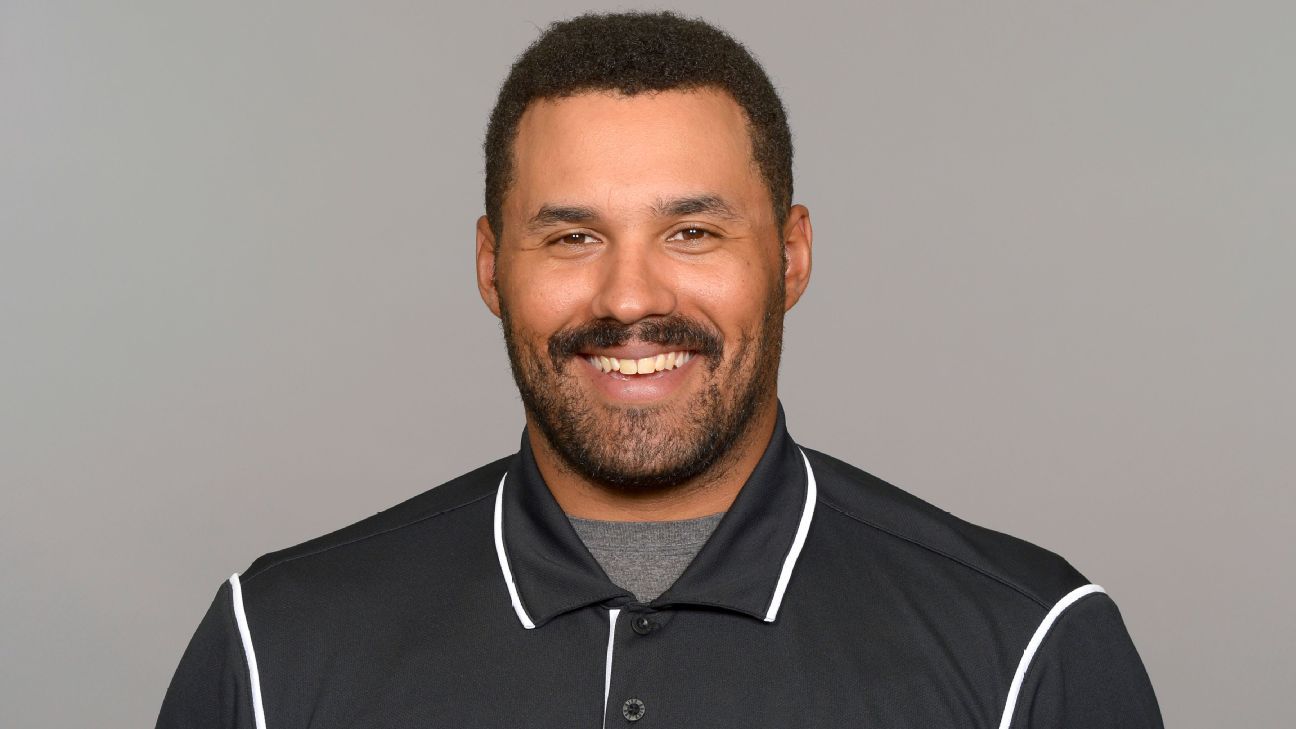 "Jags' Maxen Breaks Barriers as First Openly Gay Male Pro Sports Coach"