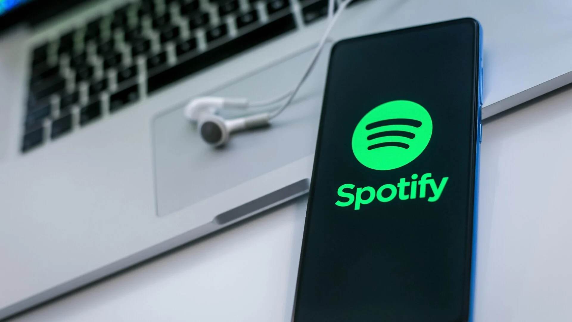 Featured image for Pirate Activists Claim to Have Scraped 300TB of Spotify's Music Catalog