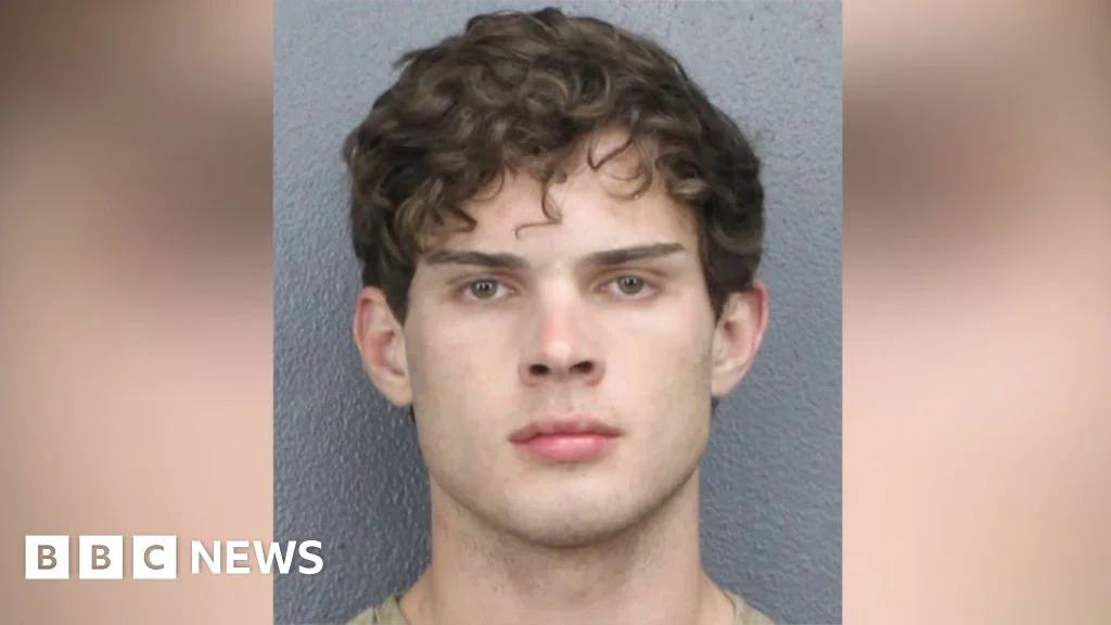 Videoed confrontation lands looksmaxxing influencer Clavicular in Florida battery arrest