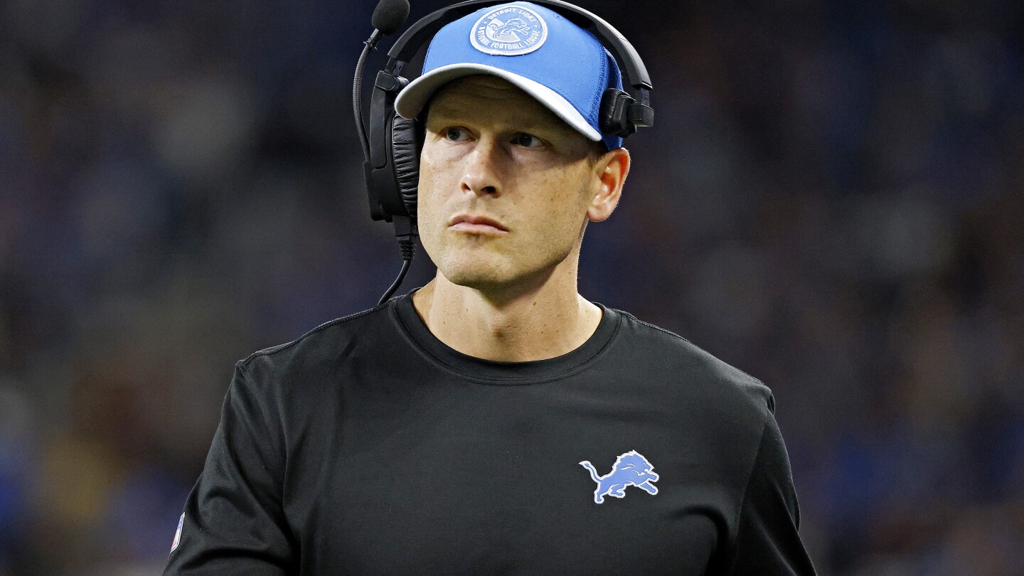 "Ben Johnson's Busy Week: Lions OC Interviews for Head Coach Positions with Panthers, Commanders, and Seahawks"