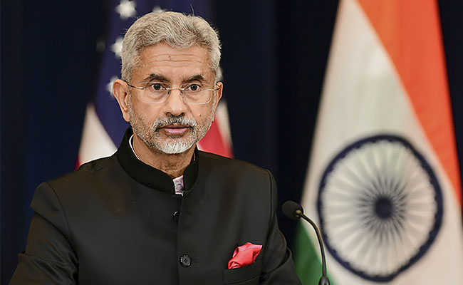 Featured image for India's Oil Imports Surge as Jaishankar Awaits Gratitude
