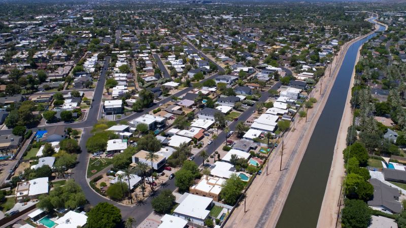 Featured image for Arizona Implements Construction Limits in Response to Groundwater Depletion in Phoenix Area