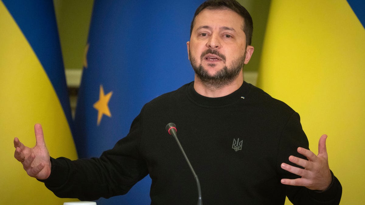 Zelensky Urges Trump's Help in Managing Russia-Ukraine War